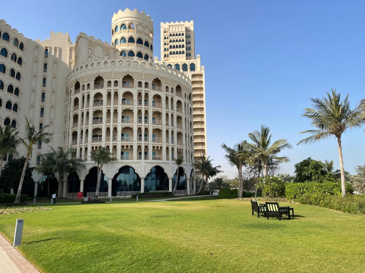 Private Suites Al Hamra Palace At Golf & Sea Resort Ras al-Khaimah Bagian luar foto
